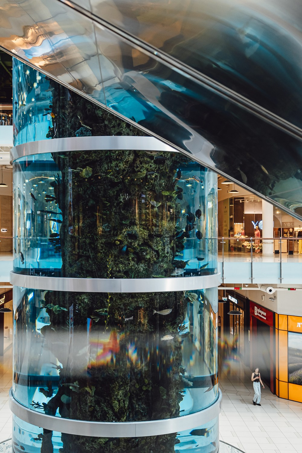 Aviapark-p. Vadim Yathartha — Photography, Cinematography, Generative AI