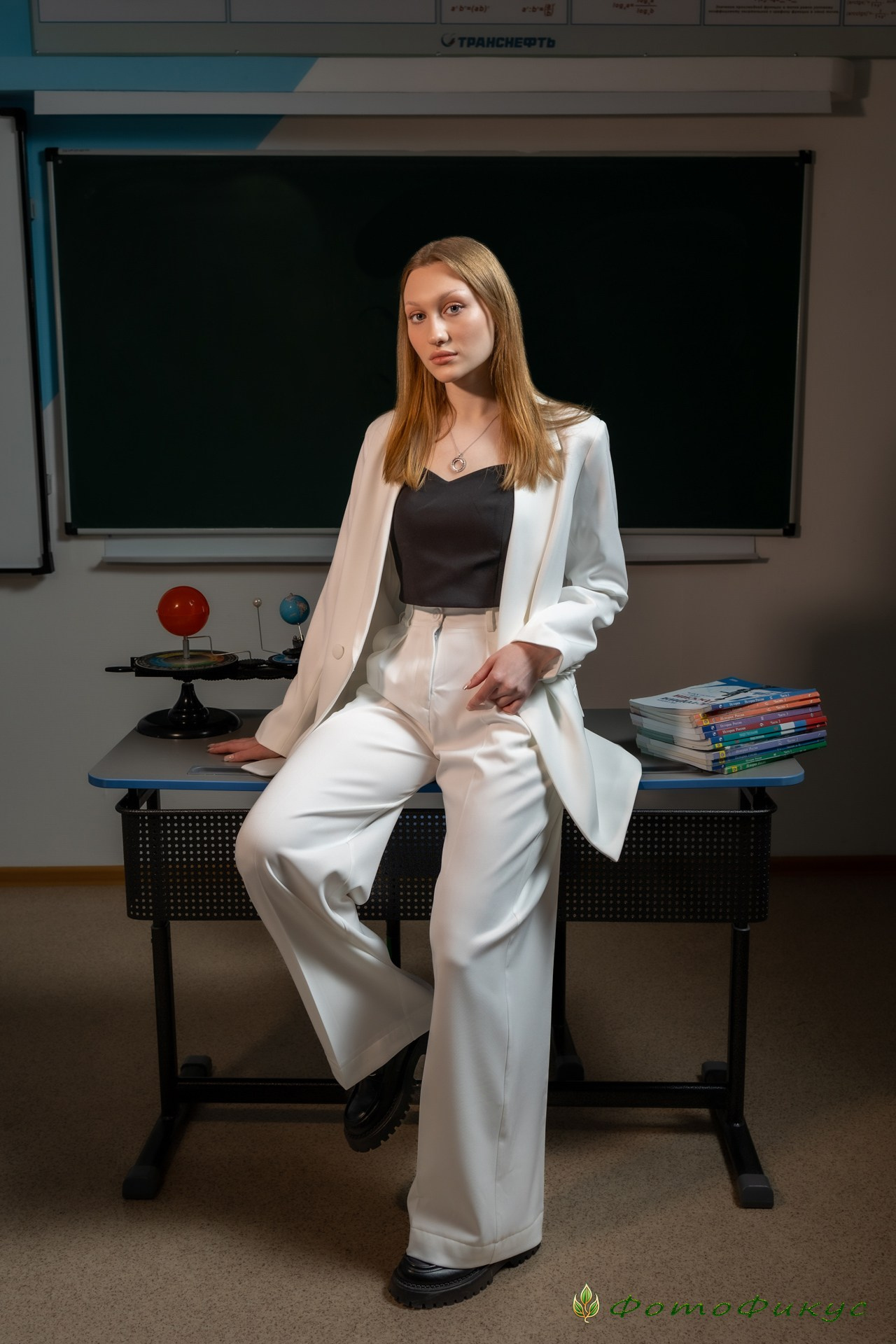 Старшеклассники. В школе, на улице. Фотографы Евгений и Екатерина. Фотофикус. Тюмень