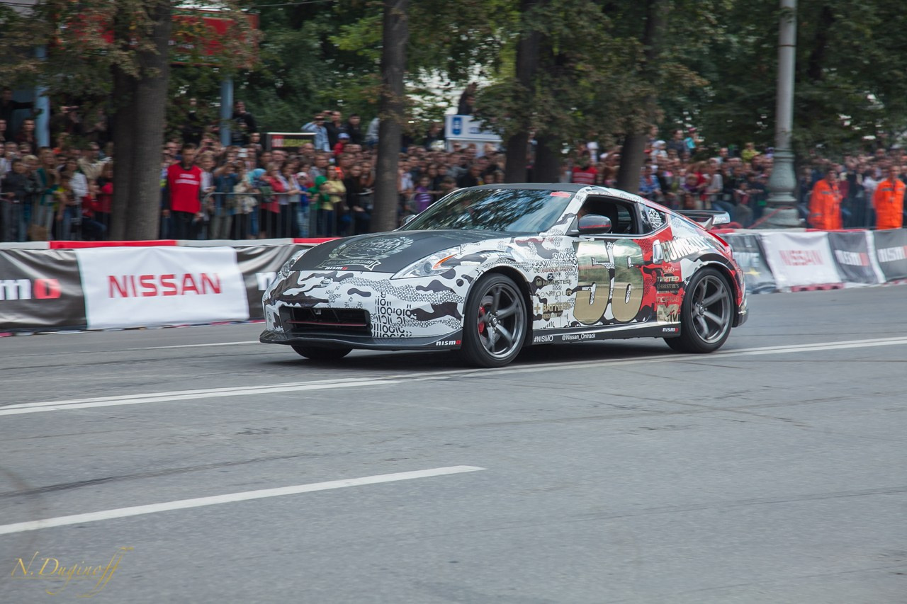 Nissan Nissmo Drive. Профессиональный фотограф Дугинов Николай | Екатеринбург