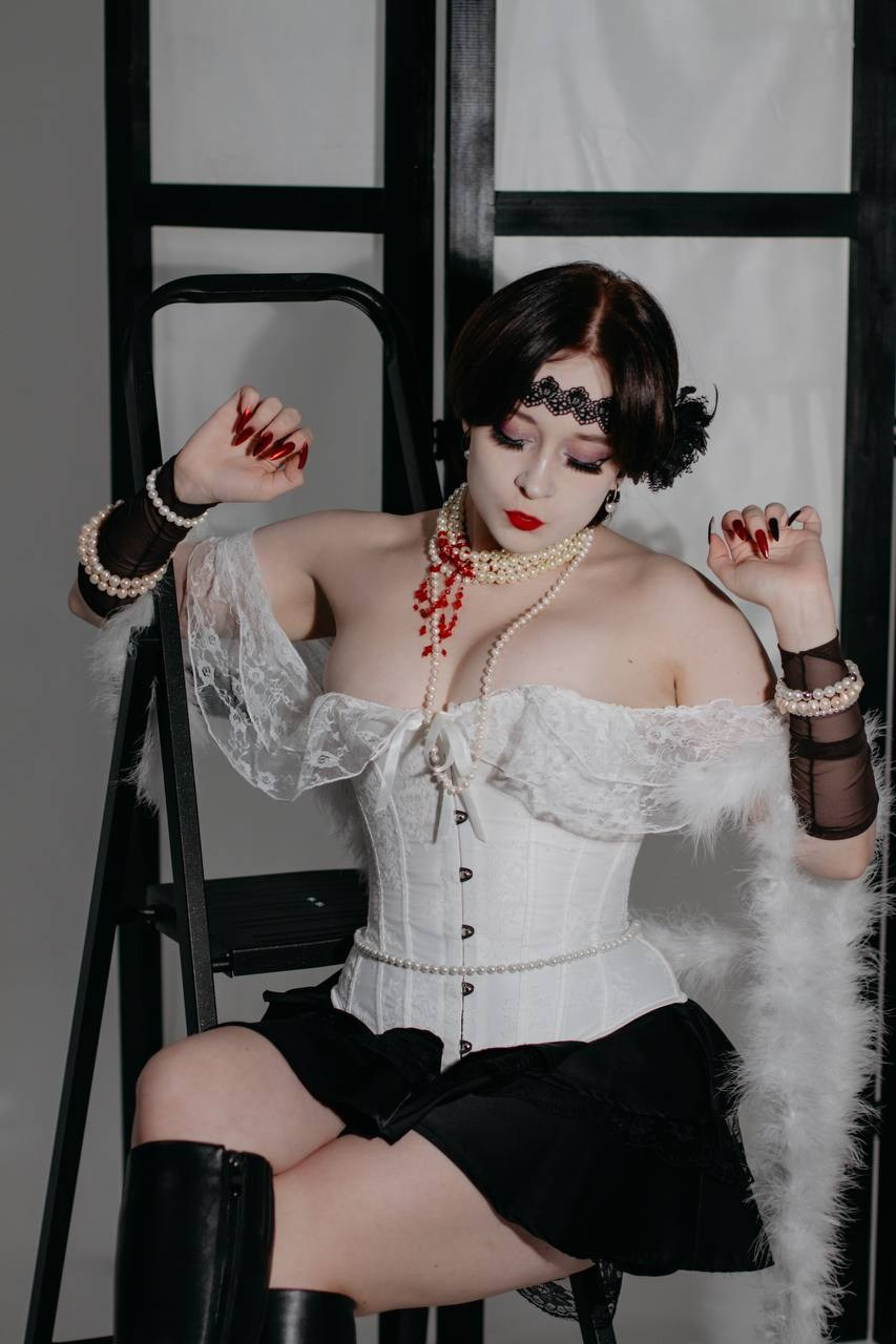CABARET. MORRENAAA|Фотограф Сергиев-Посад | Москва | МО | Пушкино | Мытищи