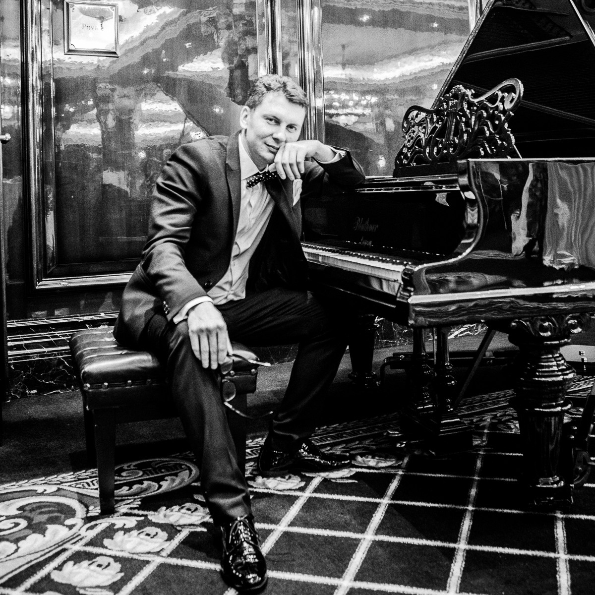 Ritс Carlton. Александр Прищепов - фотограф, режиссёр, продюсер