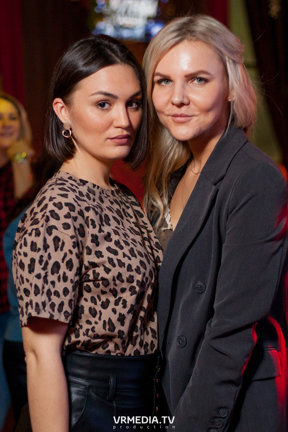 Крупным Планом в гриль-баре «Жара»