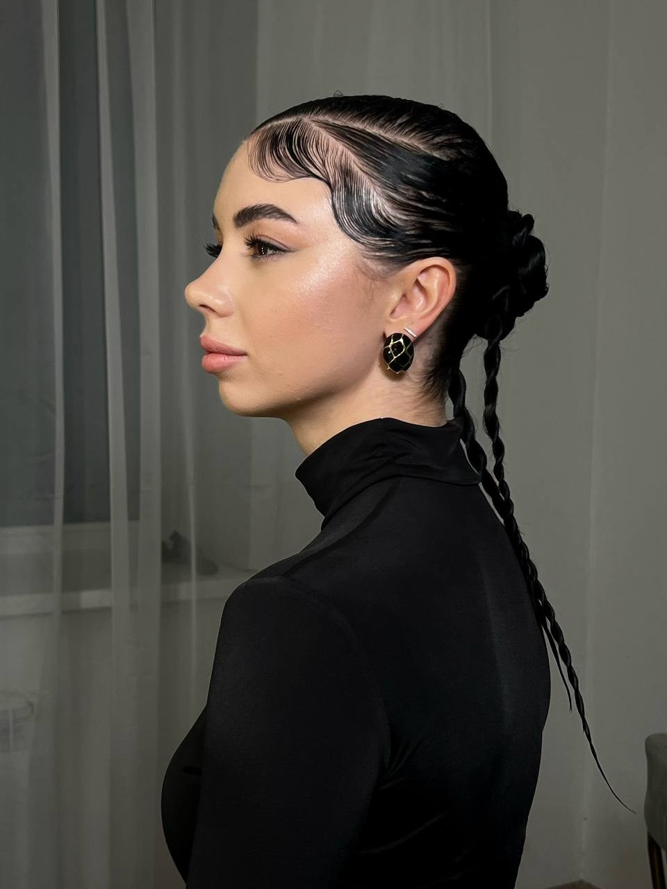 Причёски/ макияж. Свадебный стилист-визажист