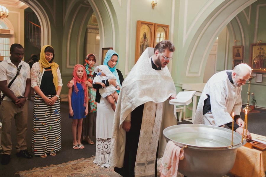 Крещение Знаменская церковь, г. Пушкин. Фотограф на крещение в Санкт Петербурге