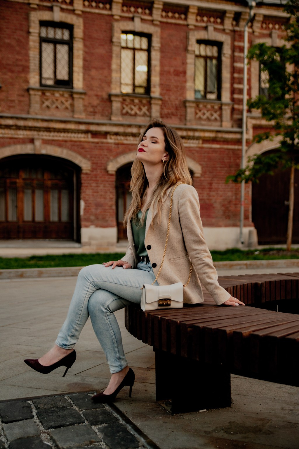 Анна в городе. Фотограф и дизайнер в Москве Екатерина Лобачева