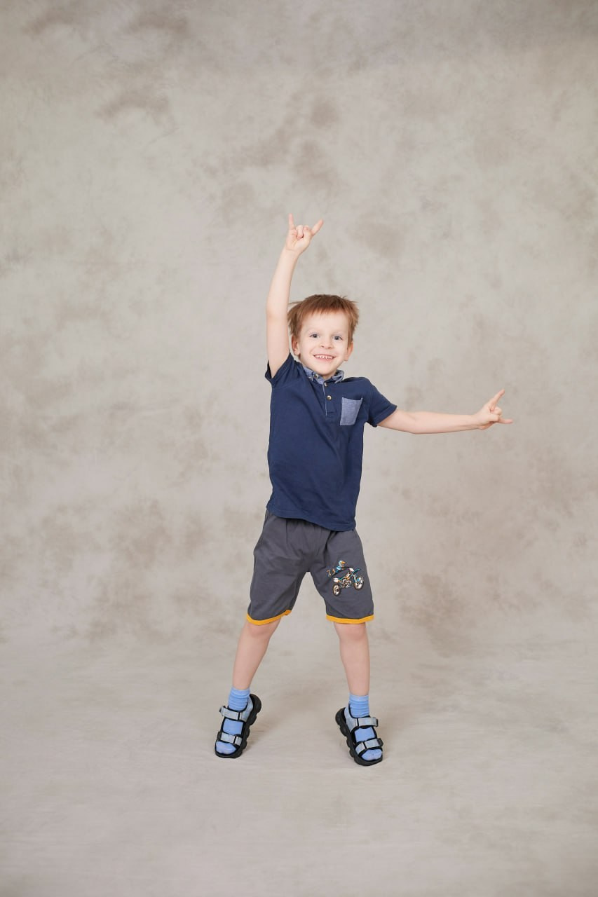 Выпускные альбомы для детского сада печать на заказ. Выпускные альбомы в Тюмени для школ, садов, вузов спортивных секций