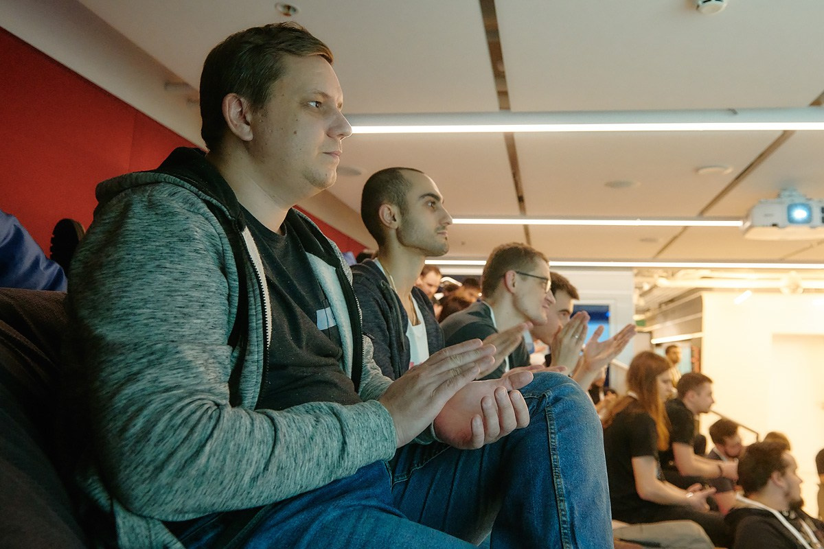 Митап в Avito. Репортажный фотограф в Москве Вадим Францев