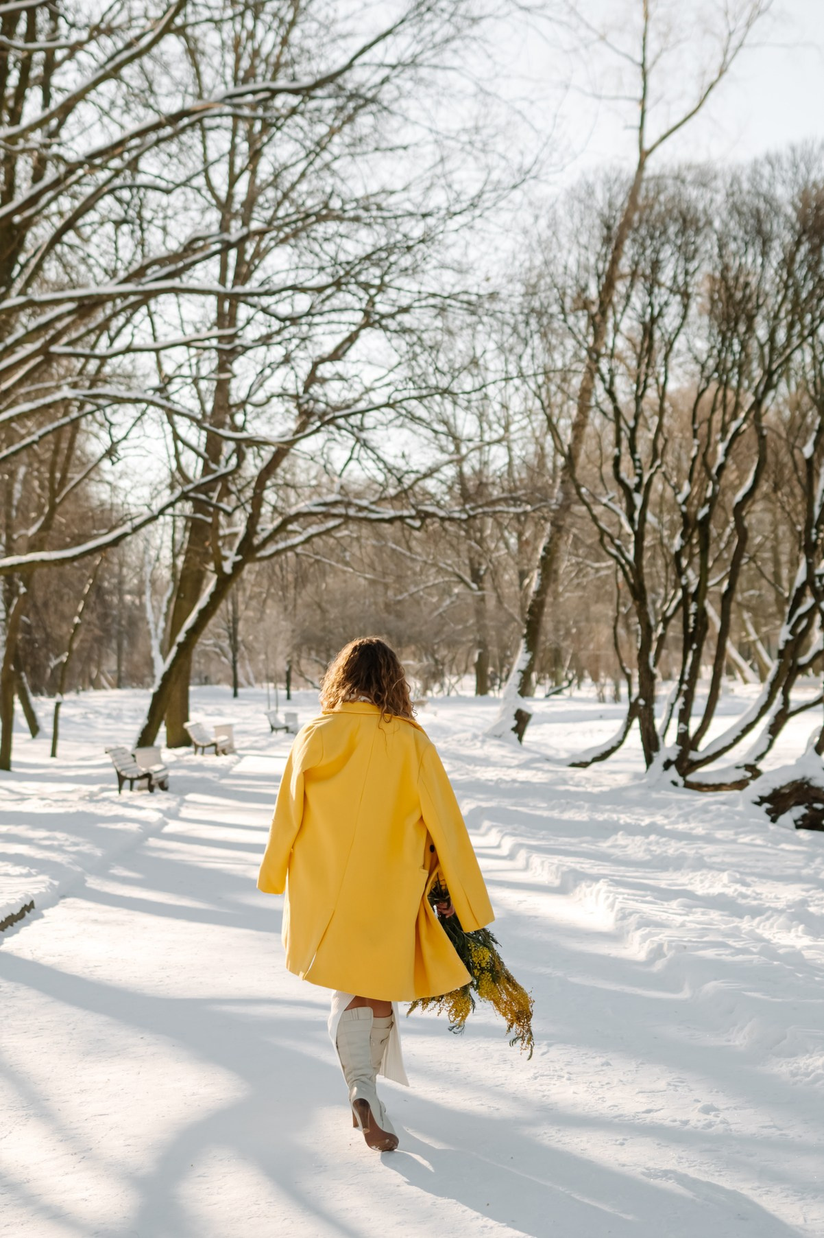 Ева с мимозой. Свадебный и сеейный фотограф в Санкт-Петербурге Елена Худякова