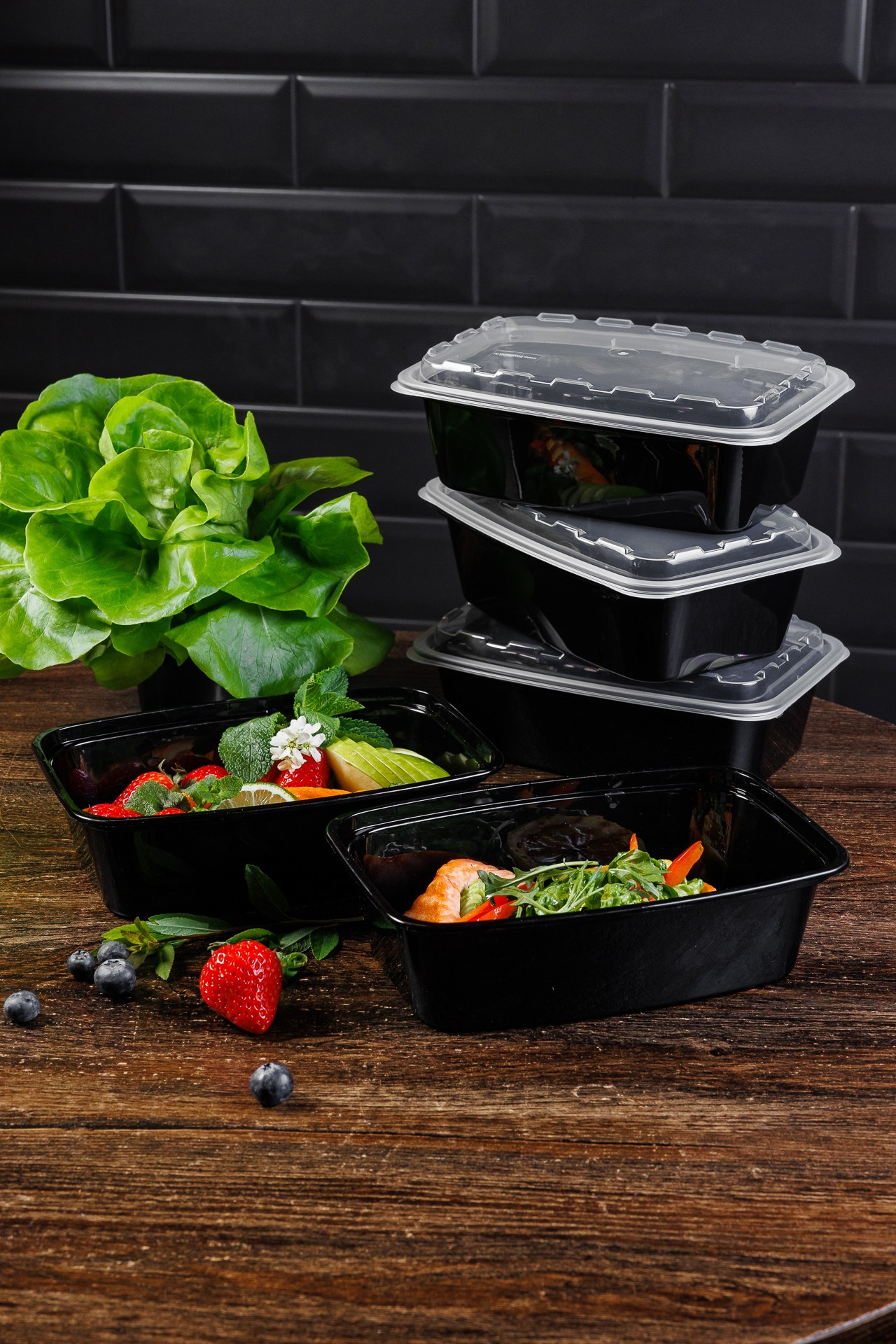 Пластиковая посуда. Фотосъёмка для бизнеса — предметное фото, репортаж с мероприятий, портреты людей, съёмка интерьера и экстерьера