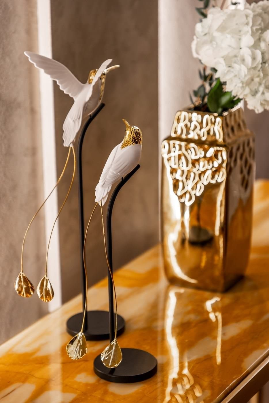 Sample of commercial portfolio of photographer Vadim Sherbakov. Vadim Sherbakov Portfolio