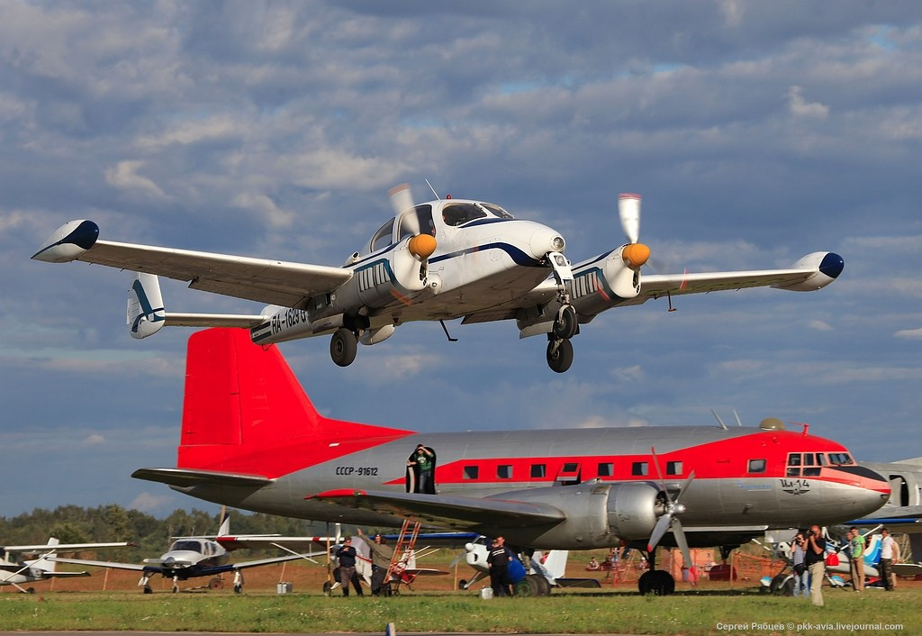Ил-14, Ильюшин, самолёт, легенда поршневой авиации, самолёт 50-х годов. Авиационная техника для кино, рекламы и фотосессий