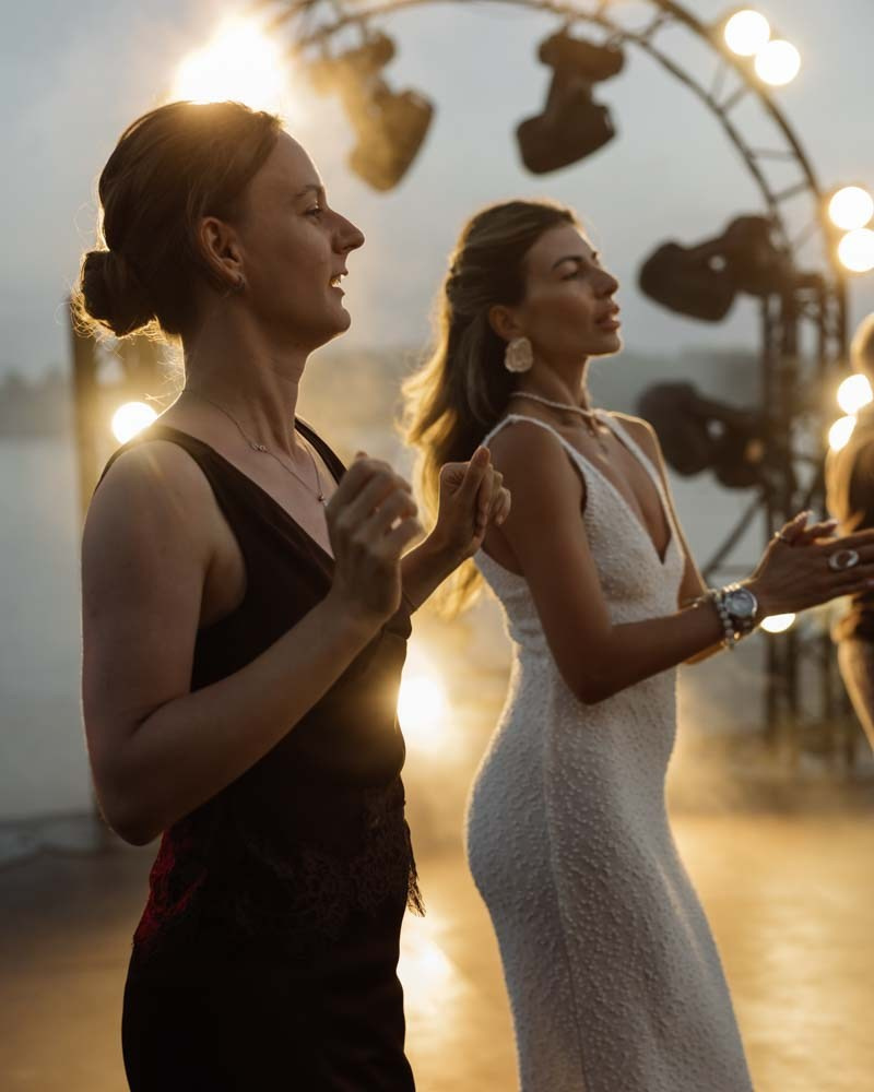 Любовь и ветер. Владимир Киселев — свадебный фотограф в Саратове, Москве и по всему миру