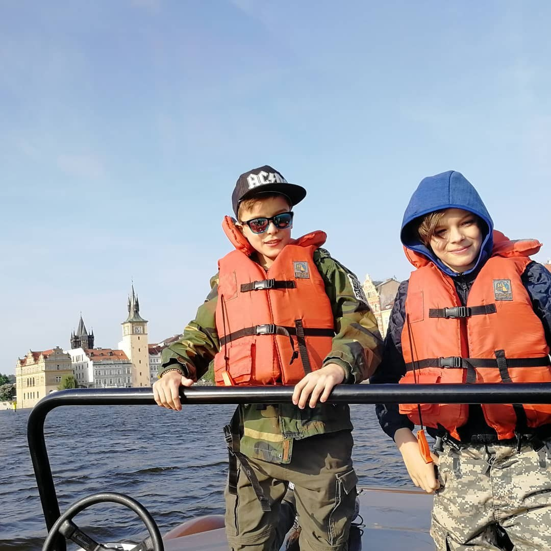 Anka`s Instagram. Заставка