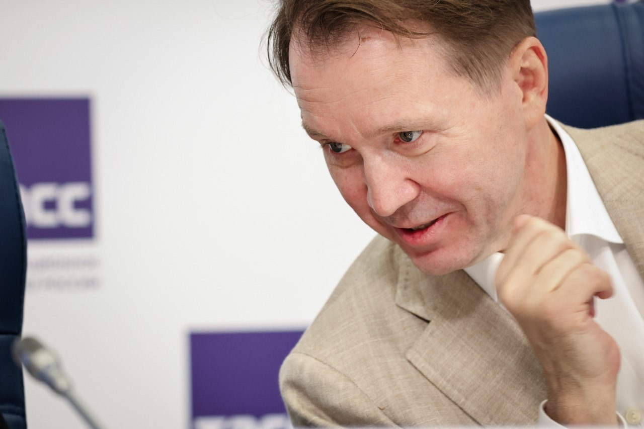 Известные люди. Роман Наумов профессиональный фотограф