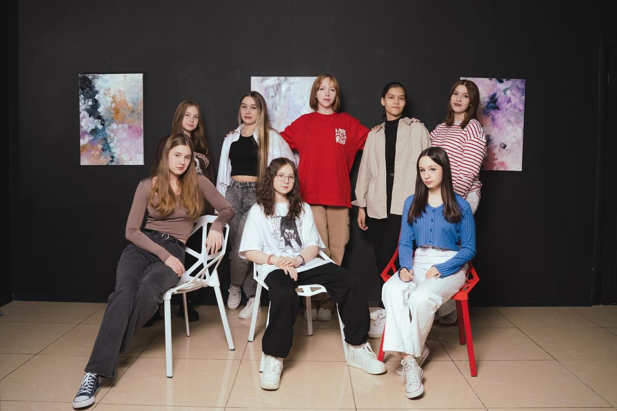 9 класс. КЛАСС | Выпускные альбомы в Нижневартовске