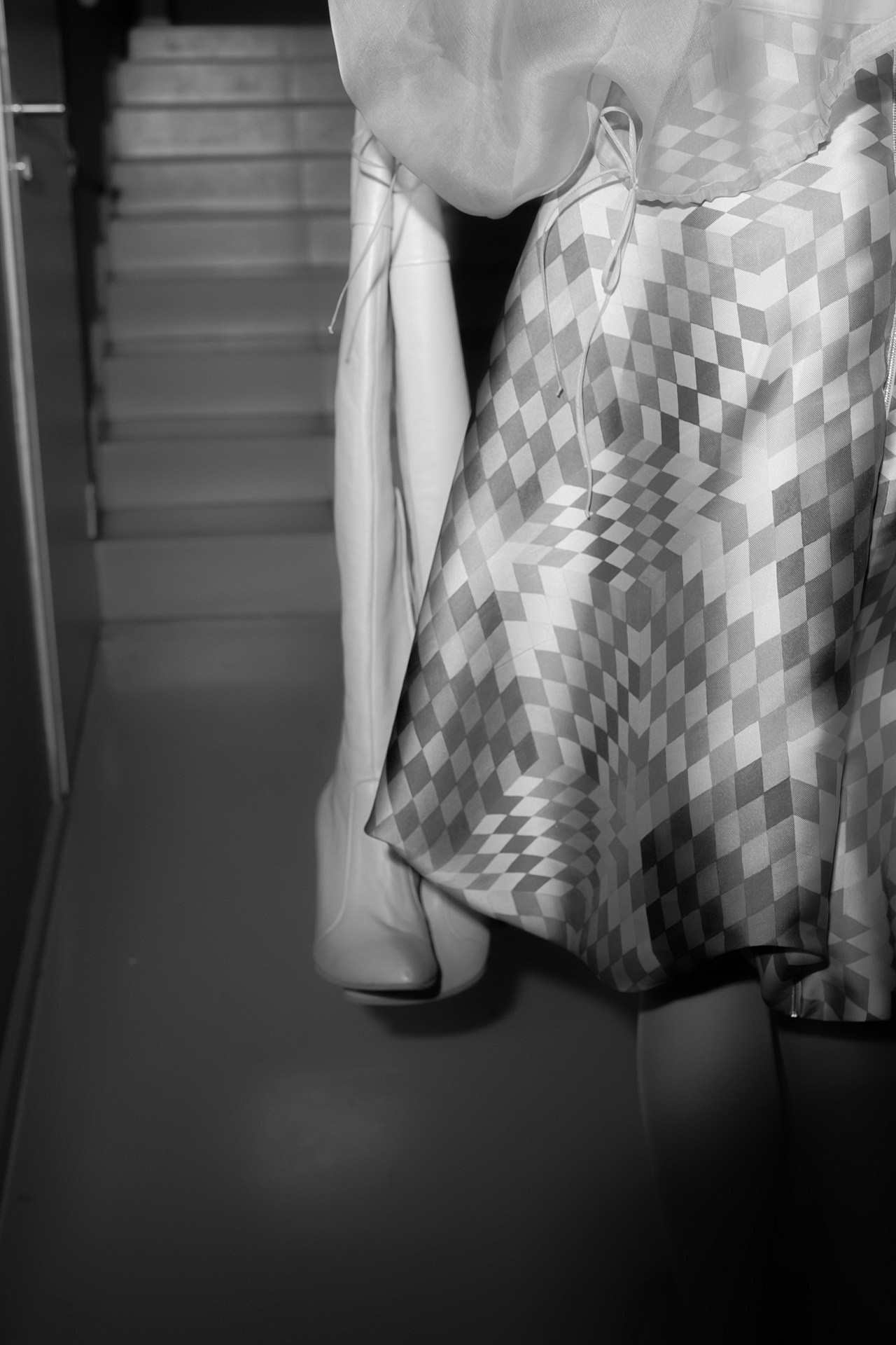 Сзади. SpbFW 2023. Репортажный и студийный фотограф в Санкт-Петербурге Марк Скворцов