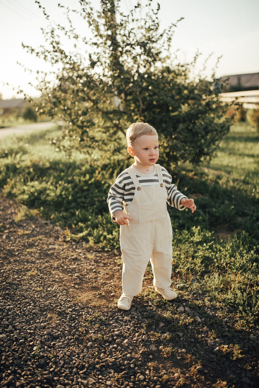 Саша, Настя, Арсений | на природе