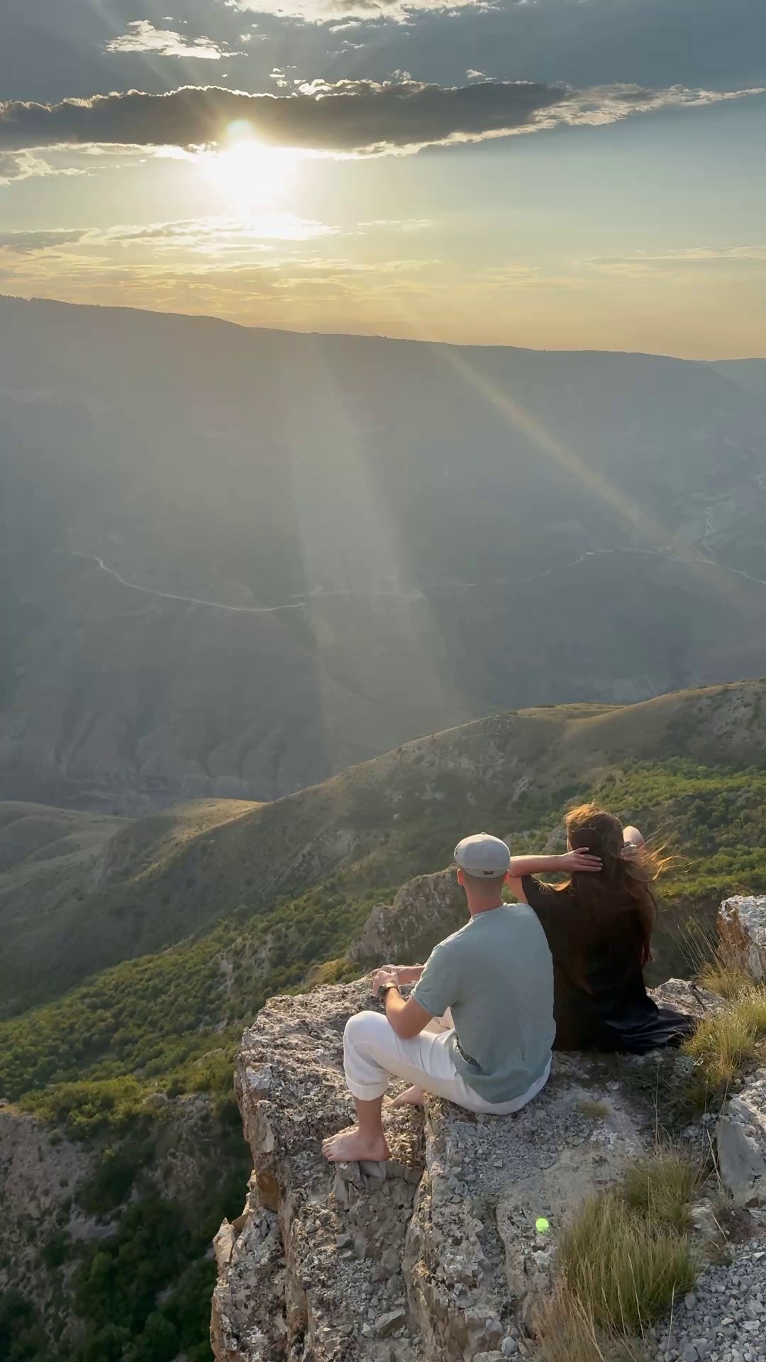 Фотосессия на каньоне. Фотограф Дагестан | Лошади | Этноплатья | Туры