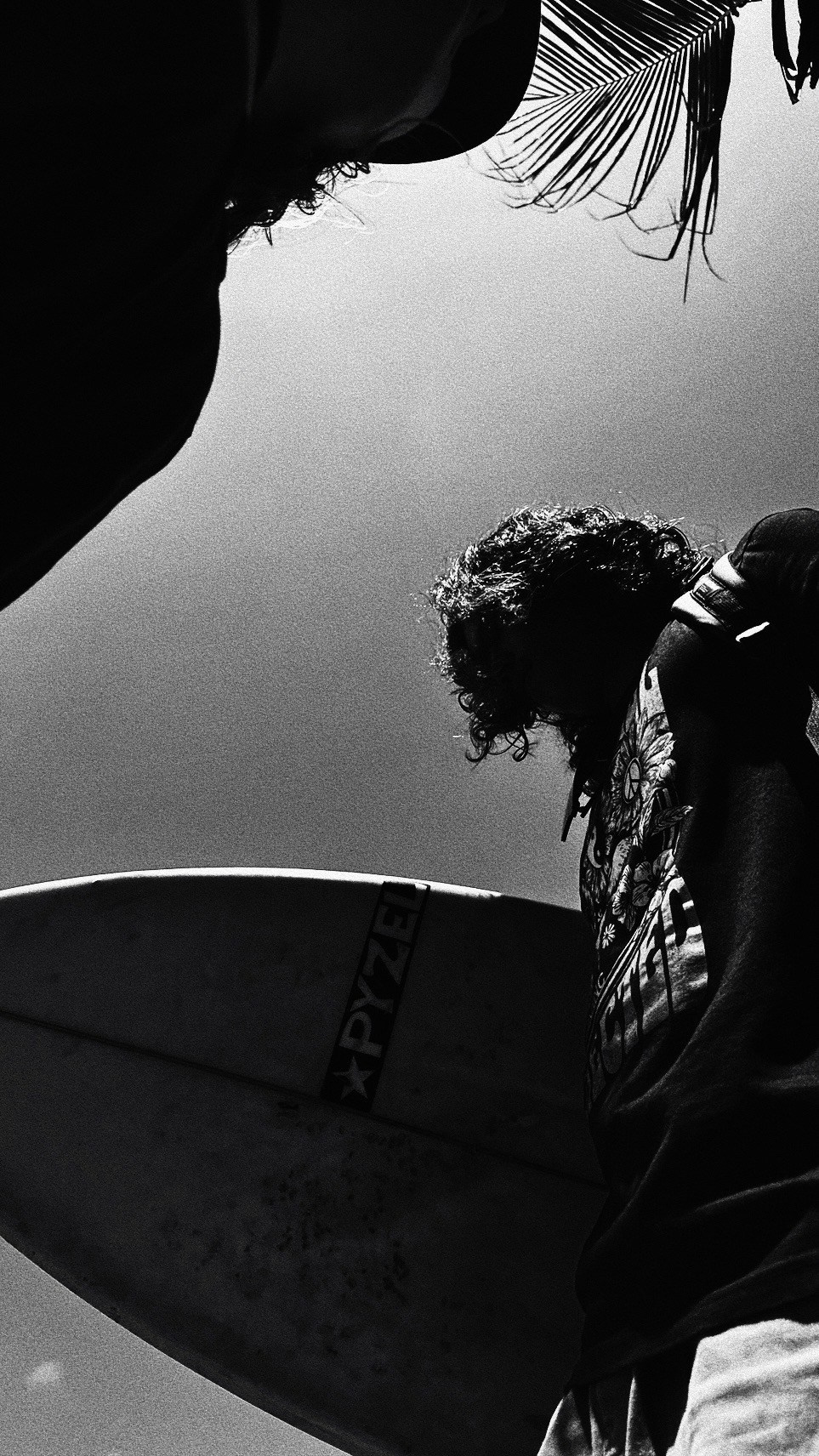 SURFING. Carolinetru