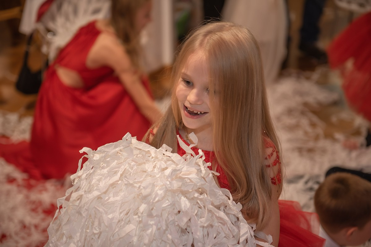 Выпускной в детской школе моделей HAPPYkids 2024. Семейный и коммерческий фотограф в Сочи Александр Бодунов