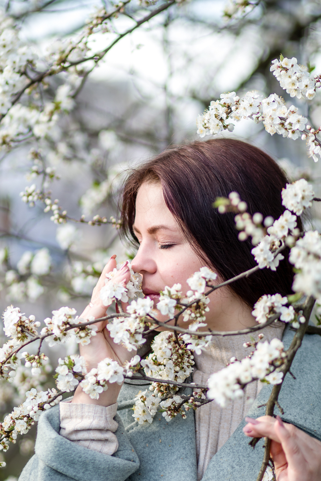 Весна портреты в цветении. Семейный фотограф в Минске Приболовец Светлана