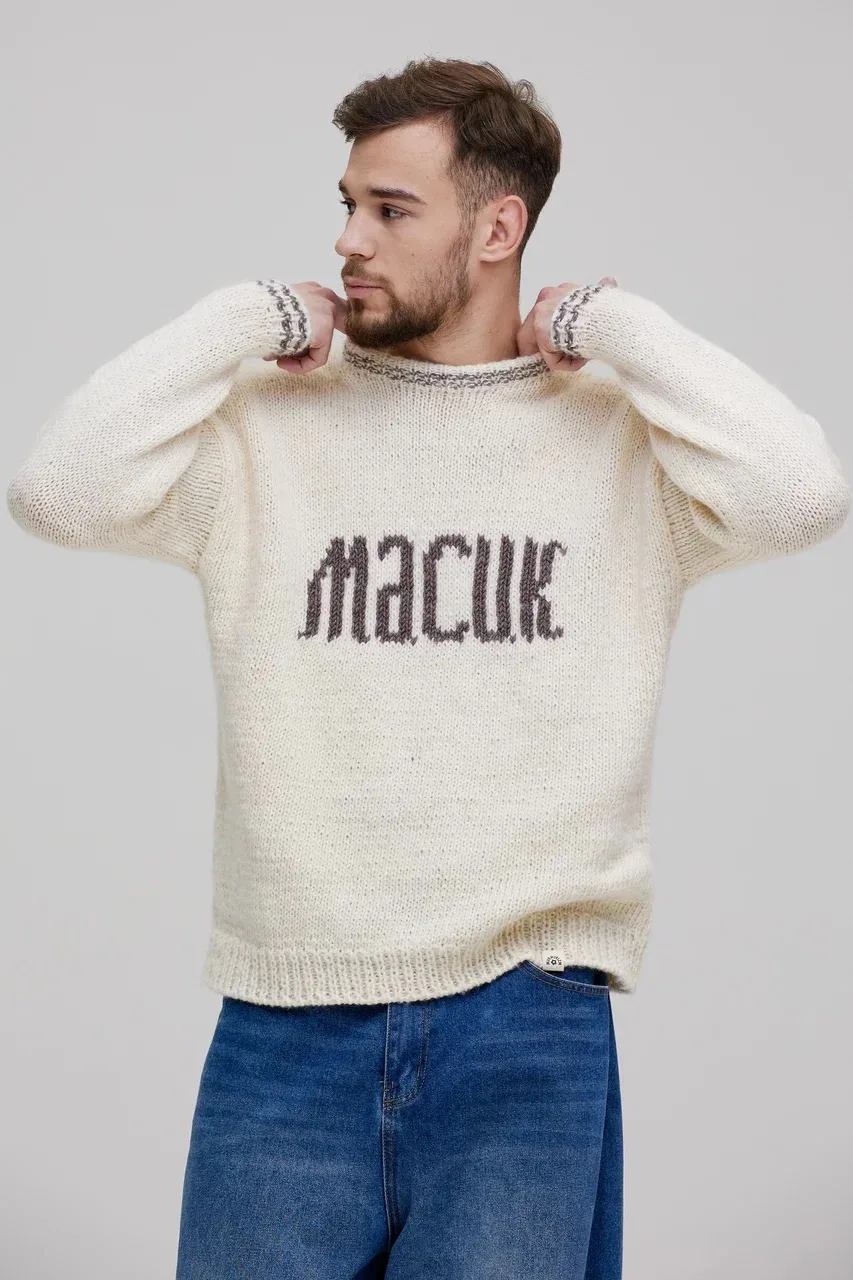 Семен. ФОТО для МАРКЕТПЛЕЙСОВ