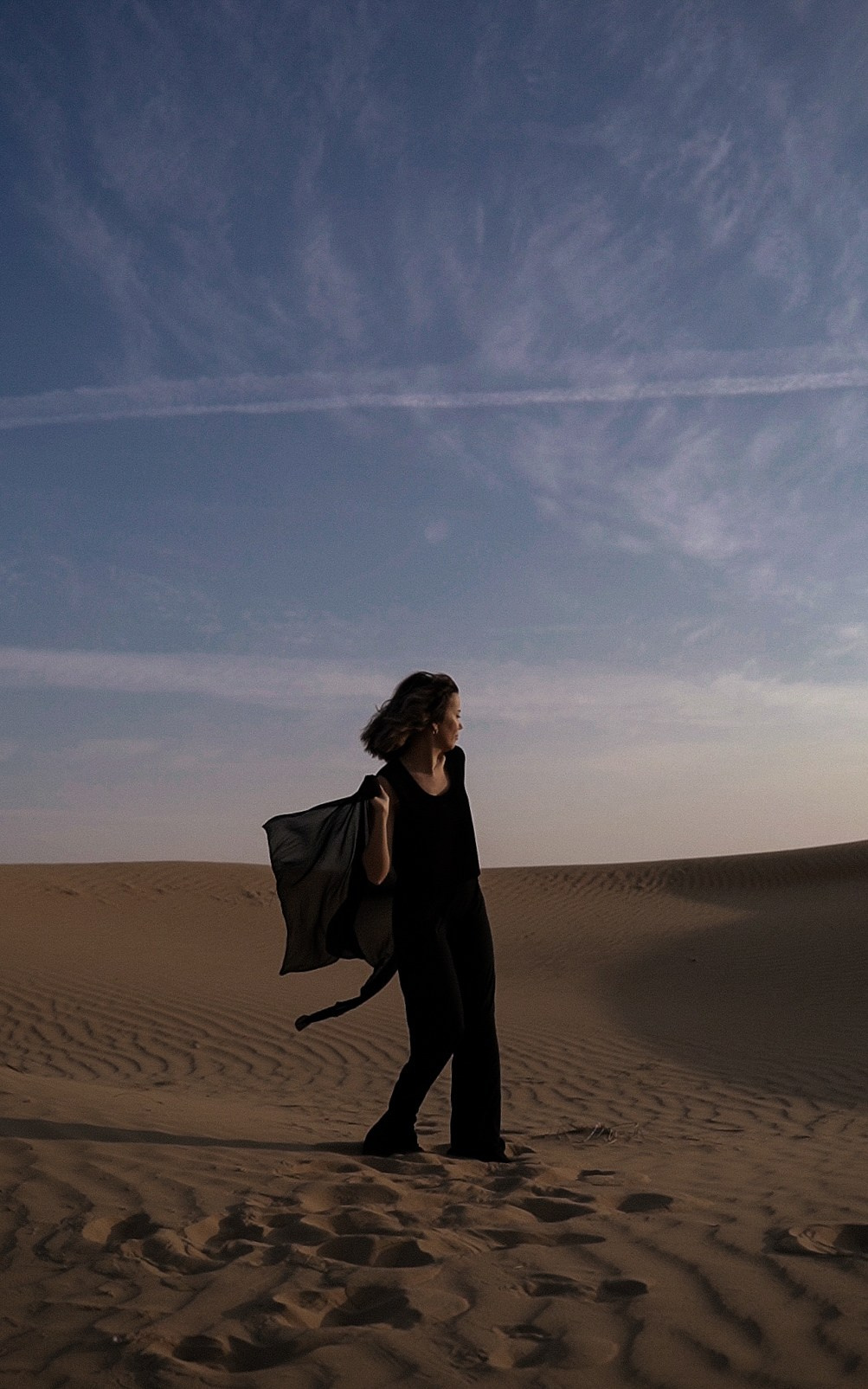 Наташа в пустыне 22 год. Фотограф и видеограф в Москве и Абу Даби Мария Кулагина