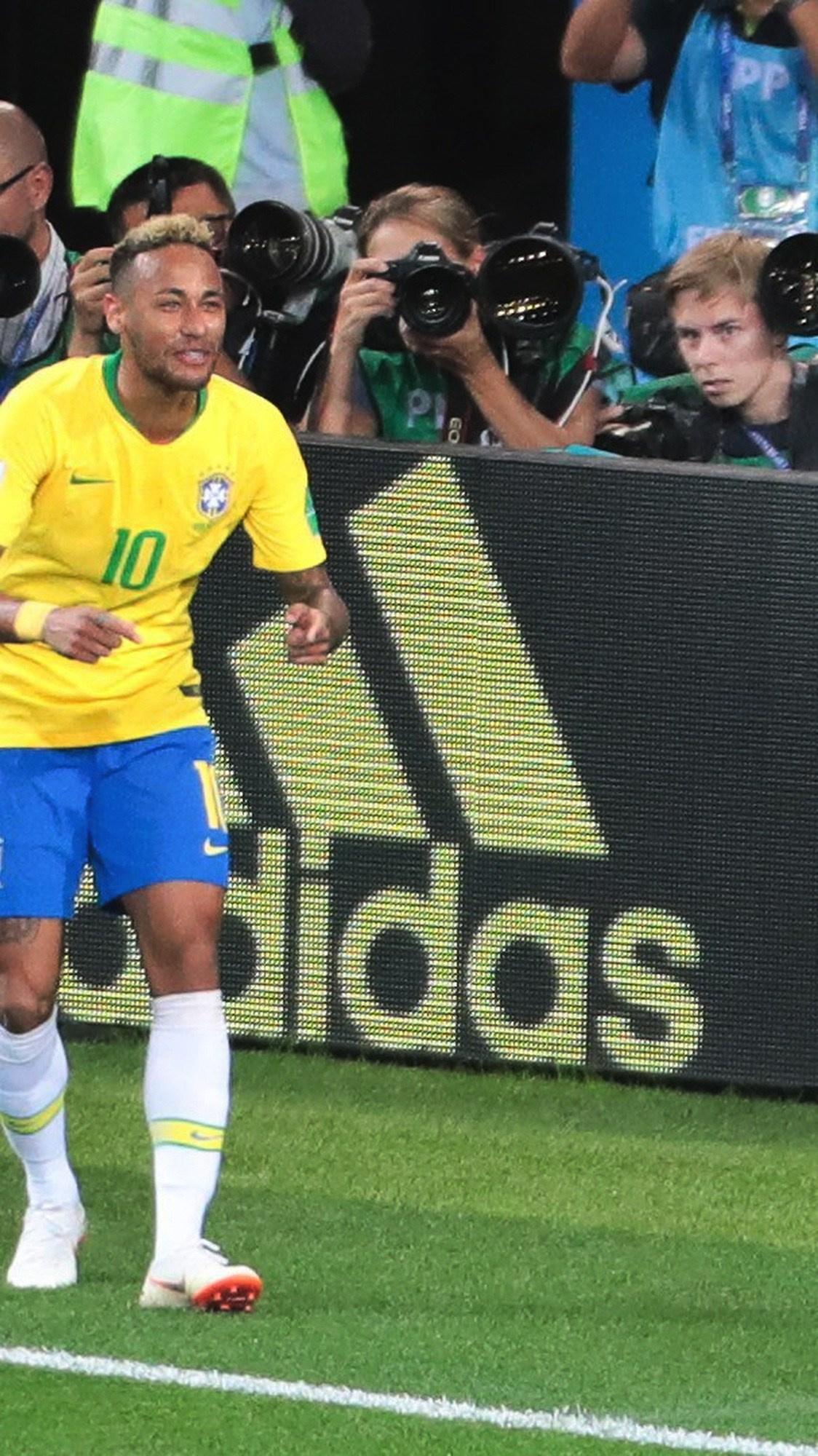 BEHIND THE SCENES. Denis Tyrin Photography