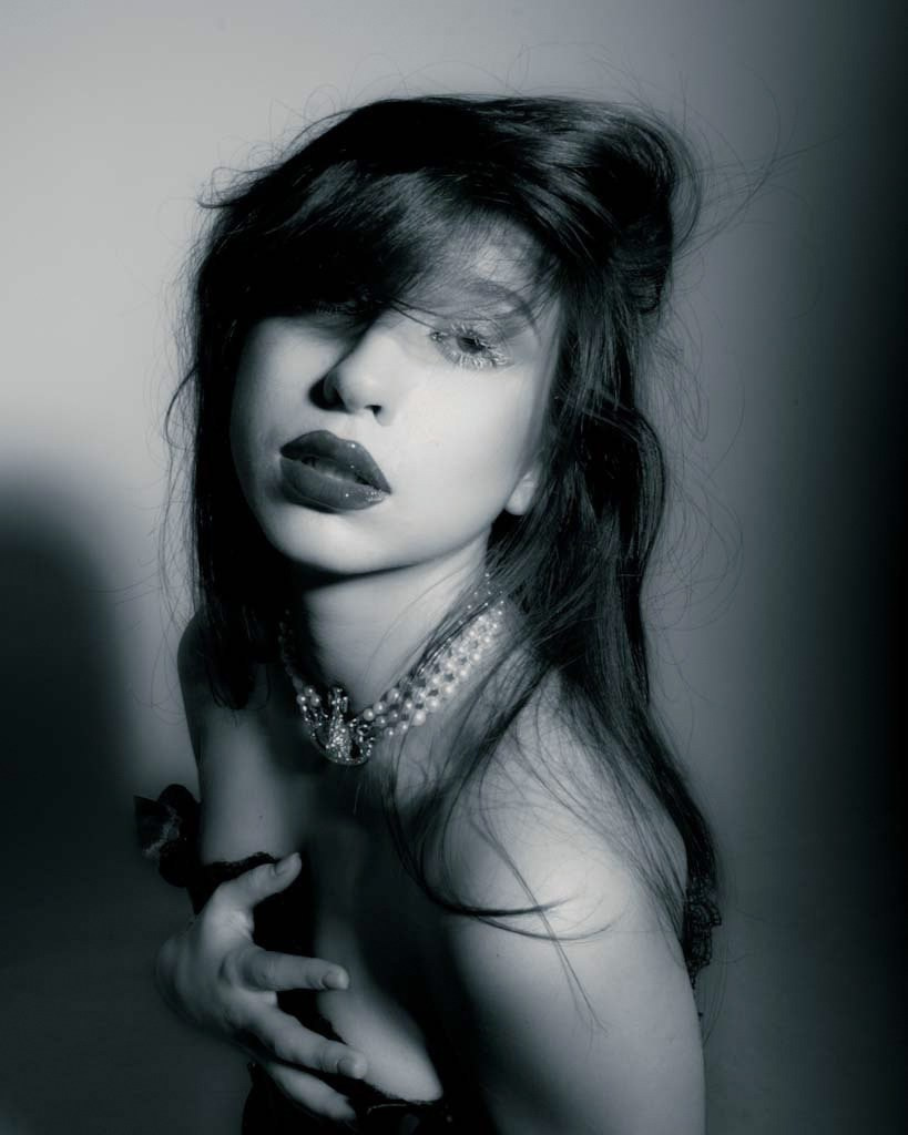 Контент для соцсетей и видеоролики в Москве | Виктория Маренина — Рилс, Сценарии, Видео под ключ