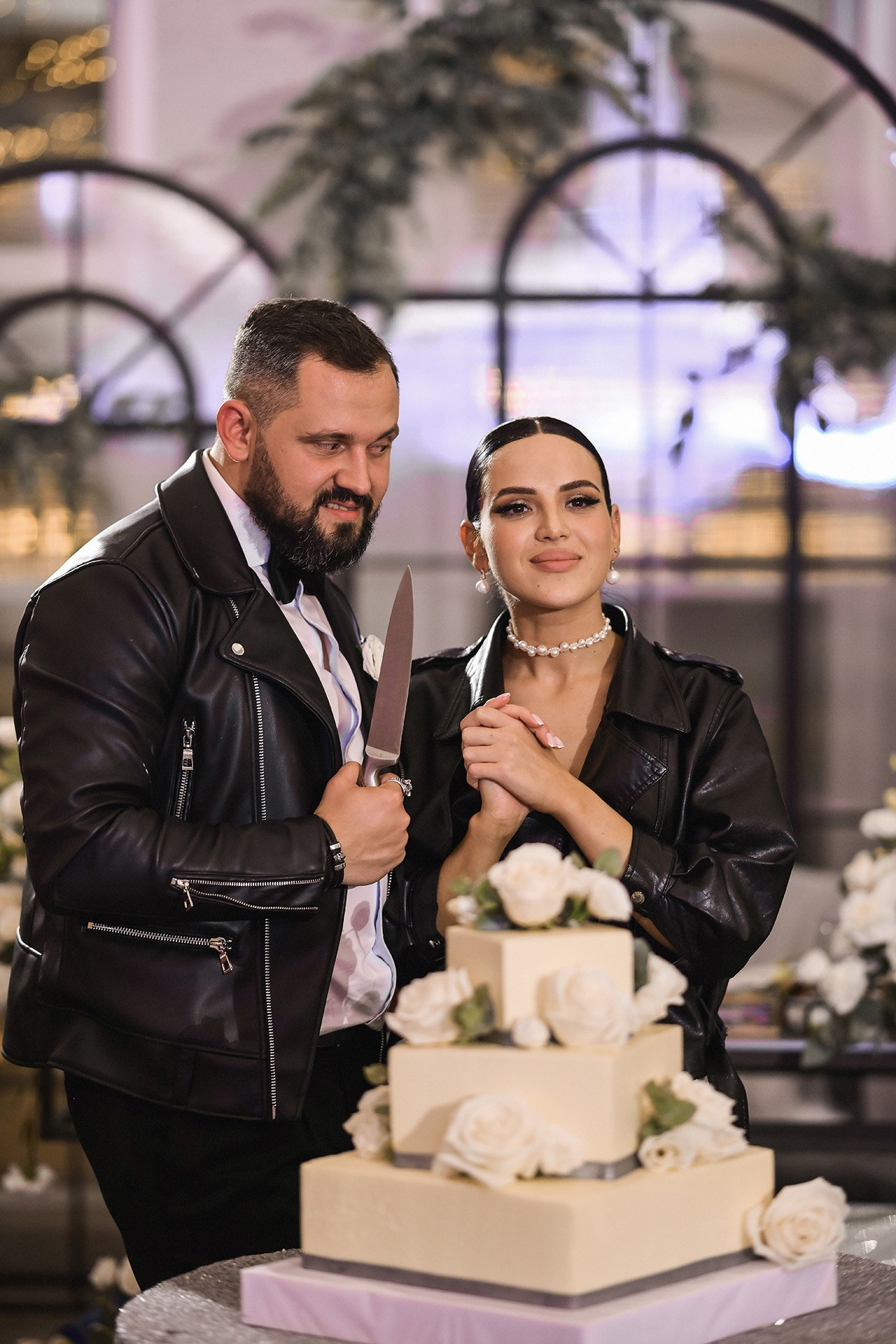 🔥 Саша и Катя — драйвовая свадебная вечеринка Красноярска в Шато white. 📸 Свадебный и семейный фотограф в Красноярске Тихомиров Евгений | 17 лет опыта | 800+ свадеб