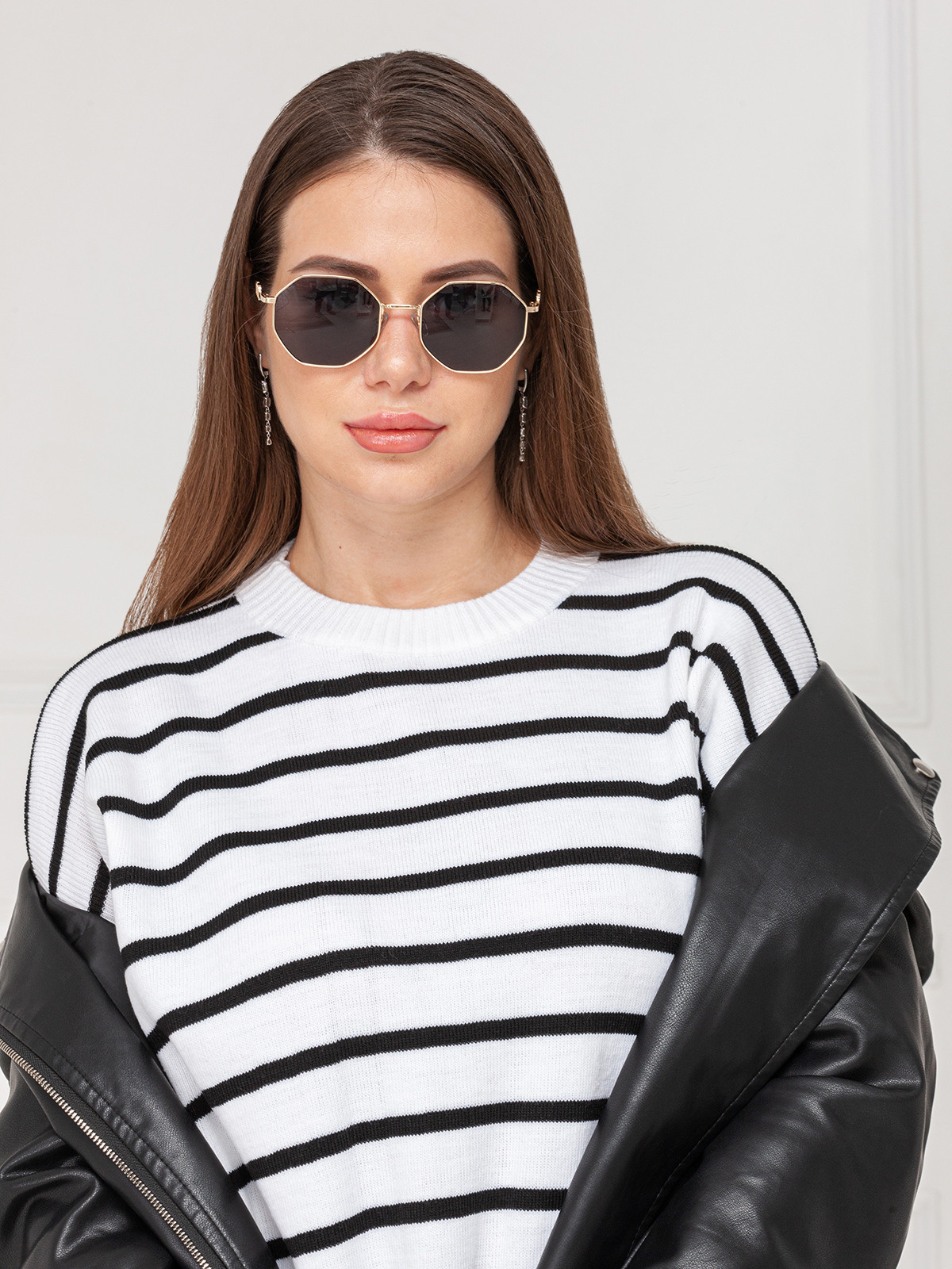 Фотосъемка очков для Валдберриз. Сборные фотосъёмки в Москве. фотосессии одежды.фотограф