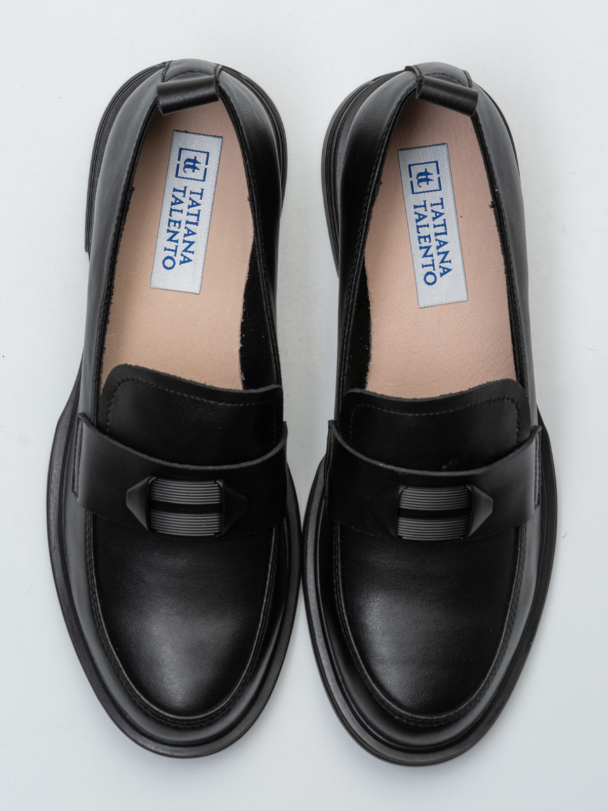 Фотосессия обуви для Валдберриз. Сборные фотосъёмки в Москве. фотосессии одежды.фотограф