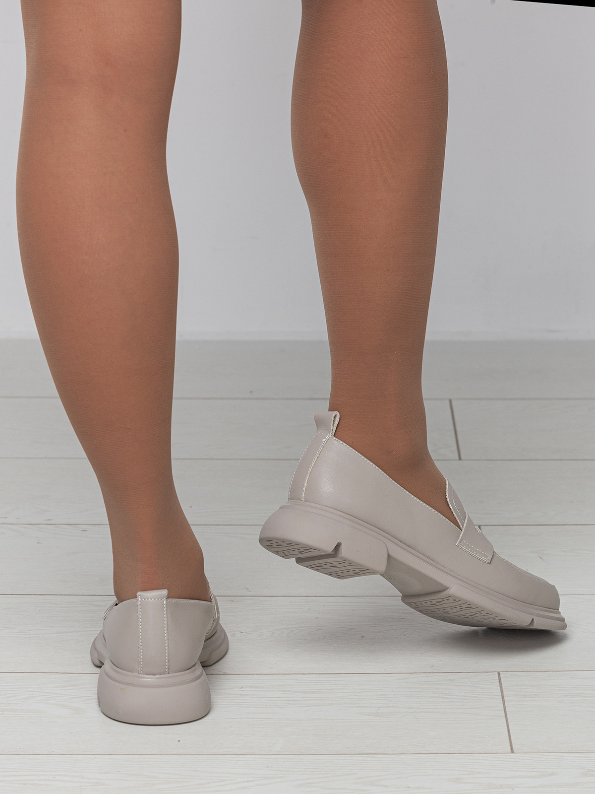 Обувь на модели. Сборные фотосъёмки в Москве. фотосессии одежды.фотограф