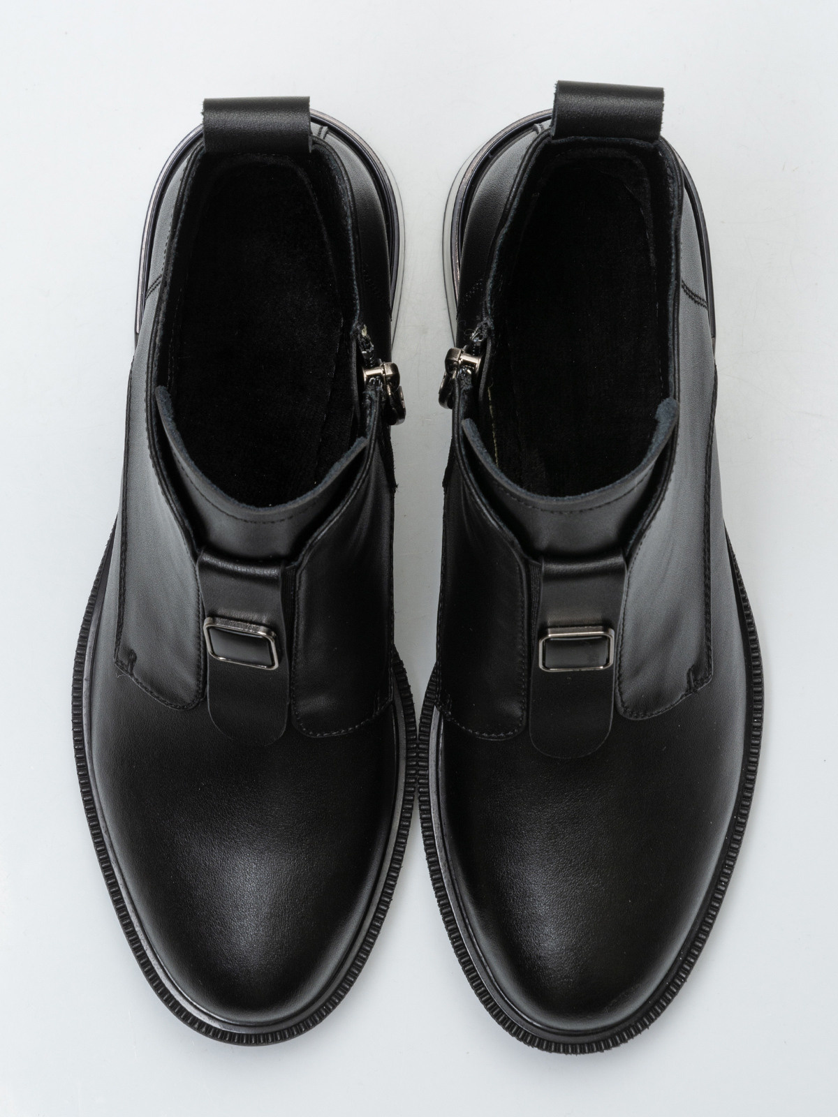 Фотосессия обуви для Валдберриз. Сборные фотосъёмки в Москве. фотосессии одежды.фотограф