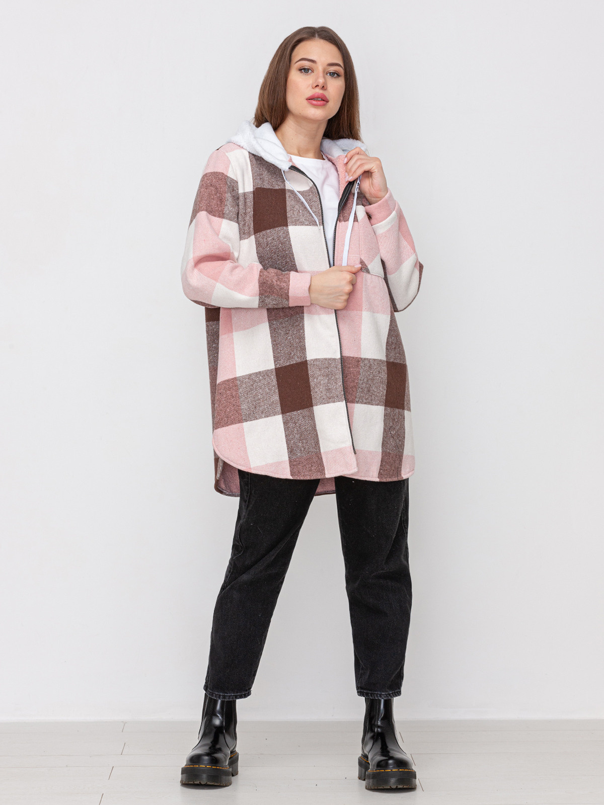 Фотосъёмка рубашек и свитшотов. Сборные фотосъёмки в Москве. фотосессии одежды.фотограф