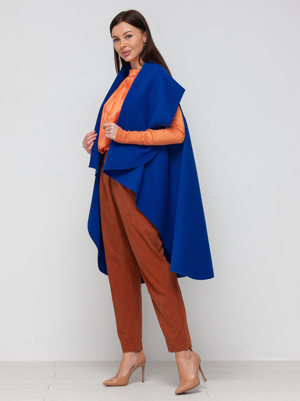 Фотосьёмка накидок в фотостудии на Братиславской. Сборные фотосъёмки в Москве. фотосессии одежды.фотограф