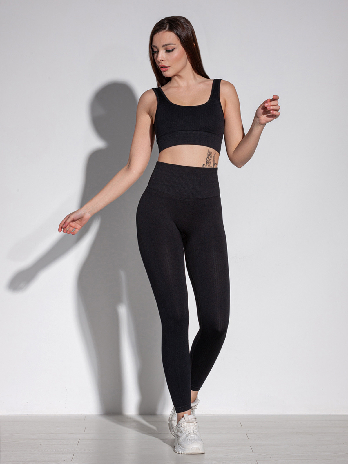 Фотосъёмка легинсов. Сборные фотосъёмки в Москве. фотосессии одежды.фотограф