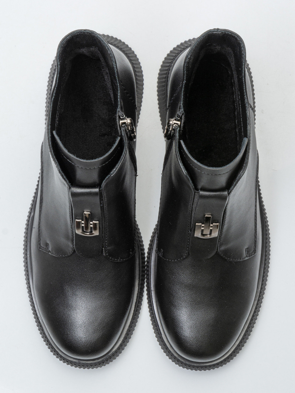 Фотосессия обуви для Валдберриз. Сборные фотосъёмки в Москве. фотосессии одежды.фотограф