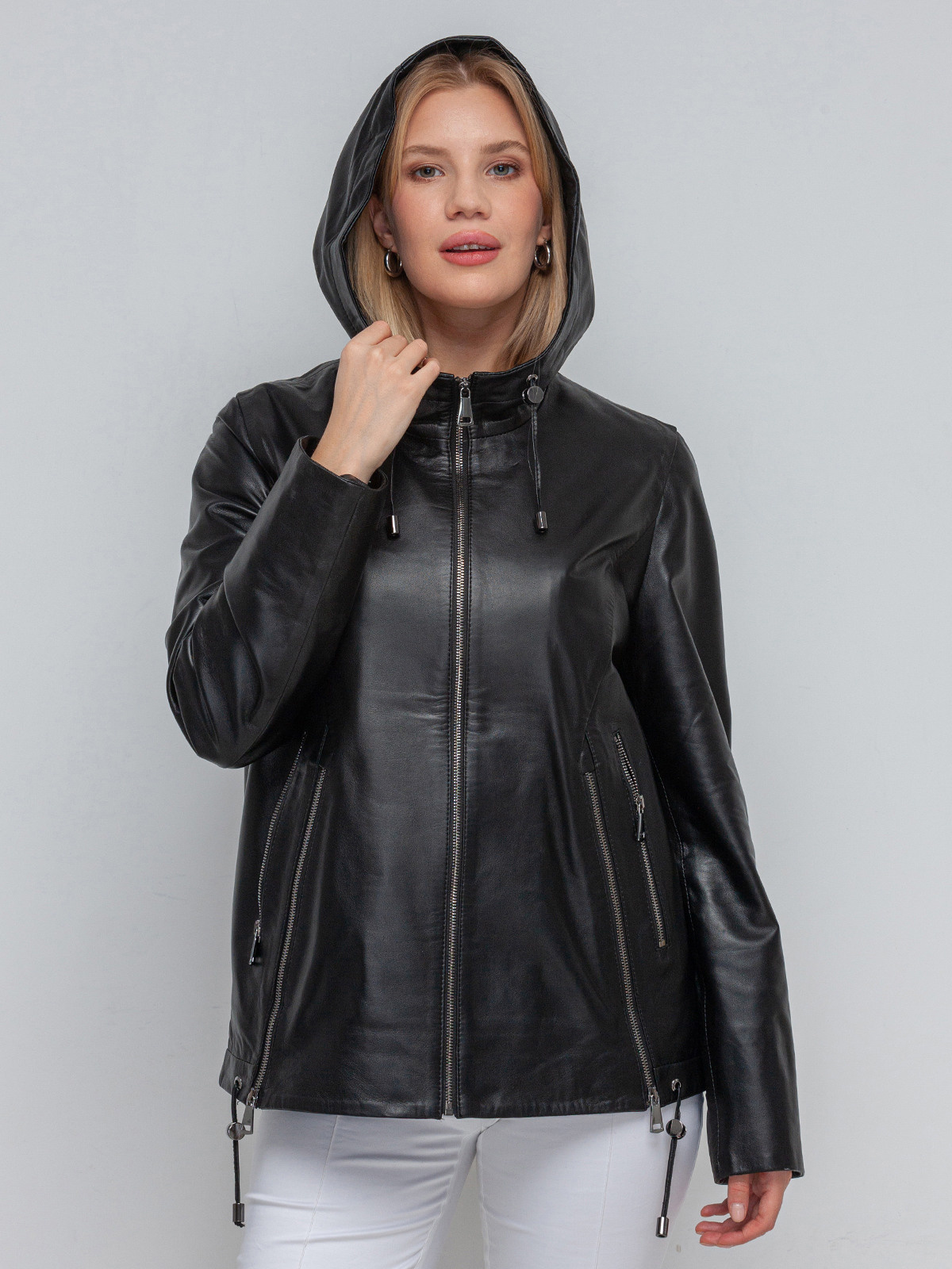 Фотосъемка женских курток. Сборные фотосъёмки в Москве. фотосессии одежды.фотограф