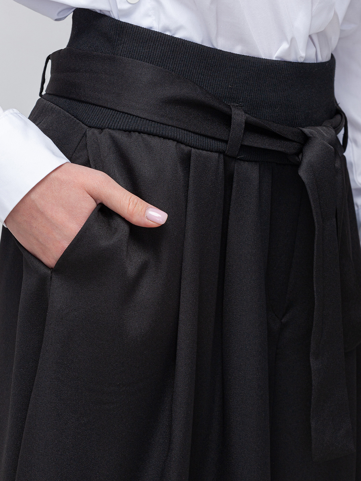 Кюлоты фотографии фотосъёмки на модели. Сборные фотосъёмки в Москве. фотосессии одежды.фотограф