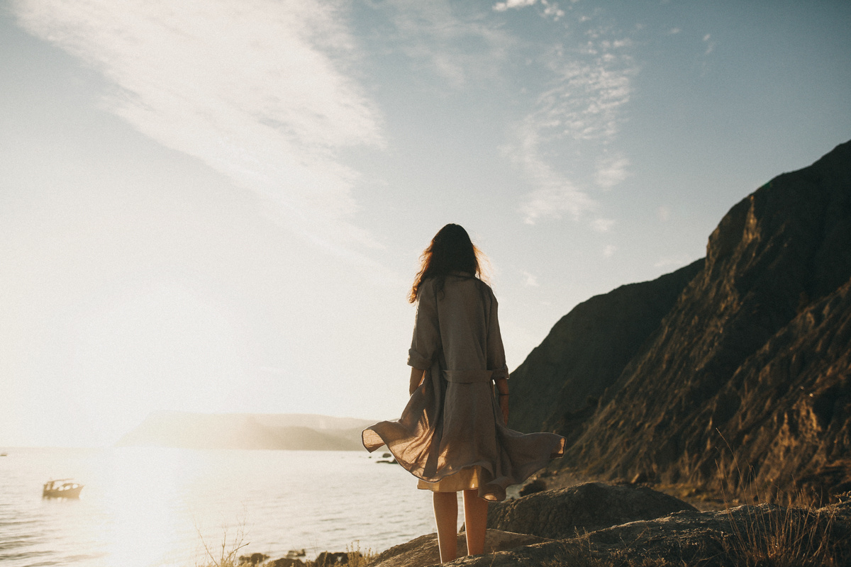 Я дыхание спрячу в ветер. Соня Черных (sophieblack)