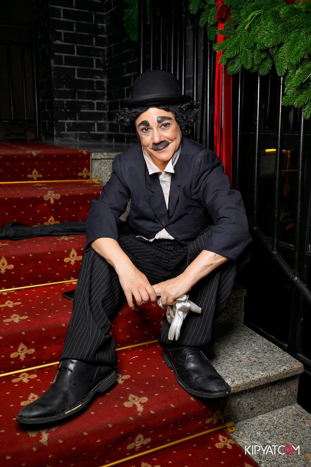 TANGIERS LOUNGE НА САТПАЕВА. КИПЯТКОМ АЛМАТЫ!