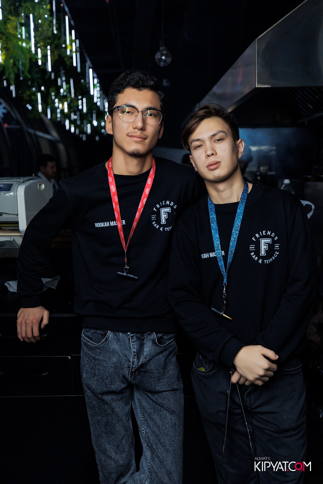 FRIENDS BAR & TERRACE. КИПЯТКОМ АЛМАТЫ!