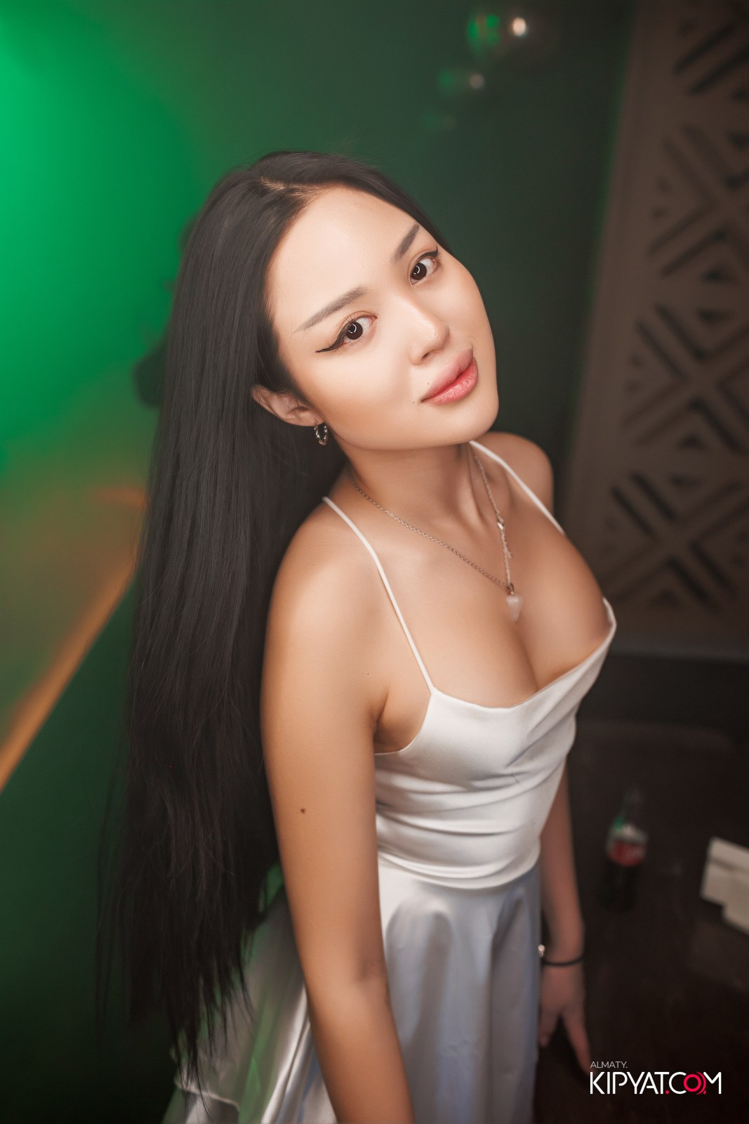 LAUREATE GRAND CAFÉ. КИПЯТКОМ АЛМАТЫ!