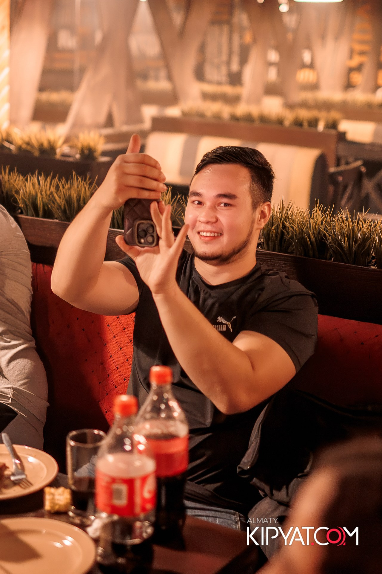 ШАШЛЫКОФФ. КИПЯТКОМ АЛМАТЫ!