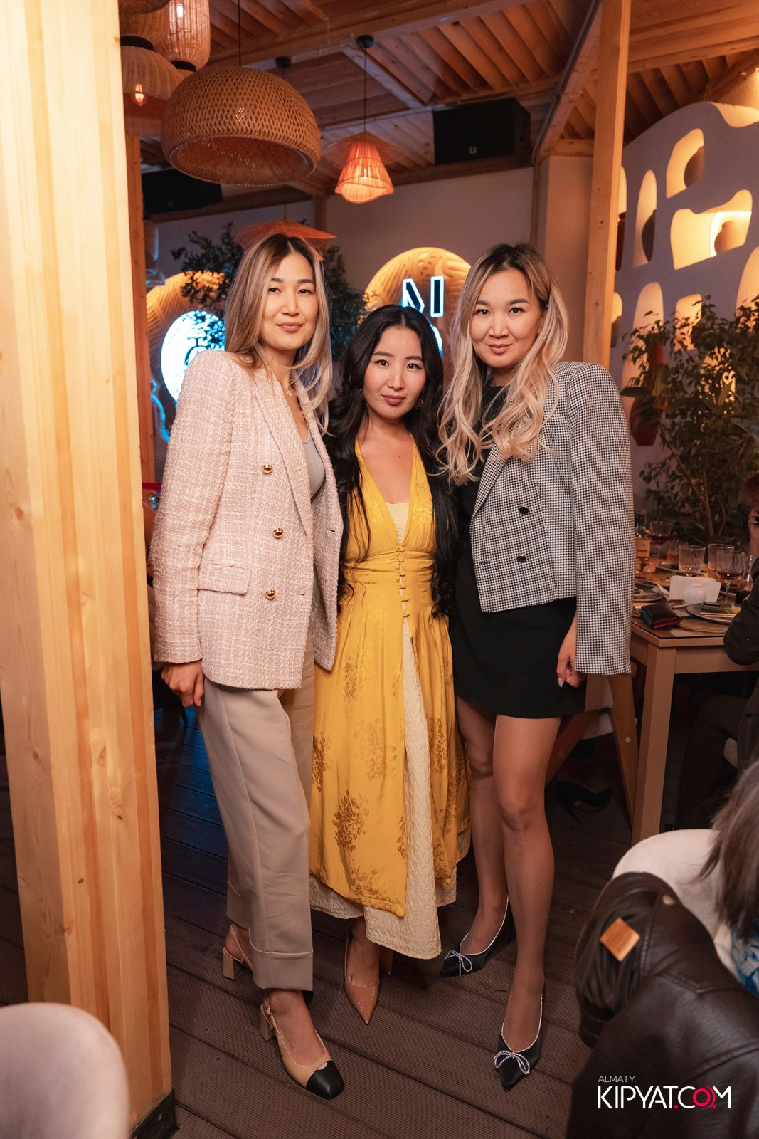 THE BROOKLN B MOOD KARAOKE & TERRACE. КИПЯТКОМ АЛМАТЫ!