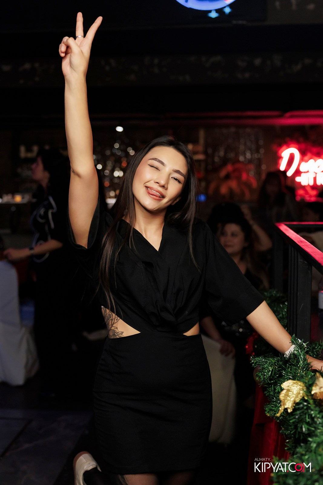 МУЗЫКАЛЬНОЕ ЛОТО В HIT RETRO. КИПЯТКОМ АЛМАТЫ! Фотосъемка мероприятий в Алматы