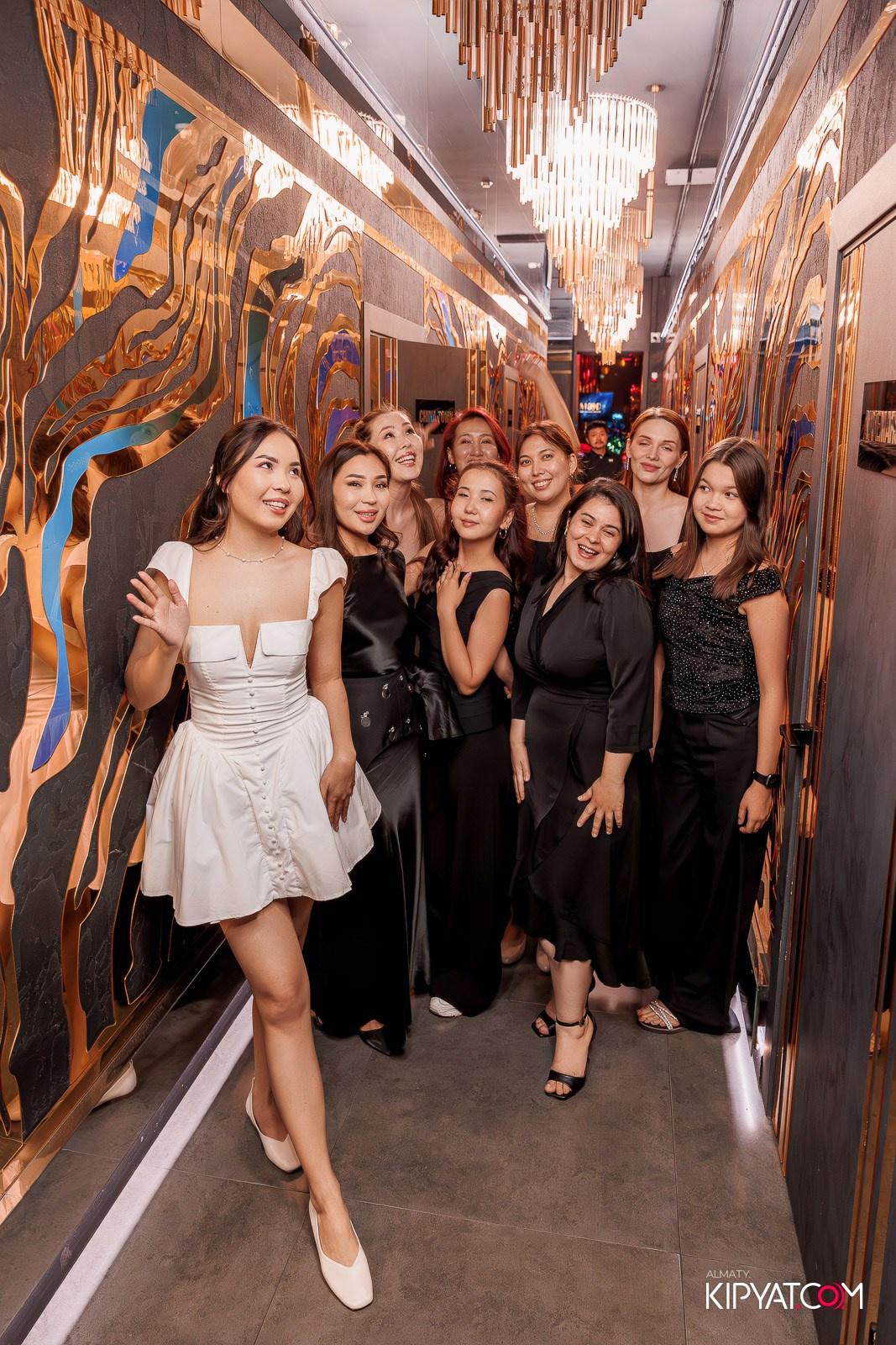 MOOD KARAOKE & TERRACE. КИПЯТКОМ АЛМАТЫ!