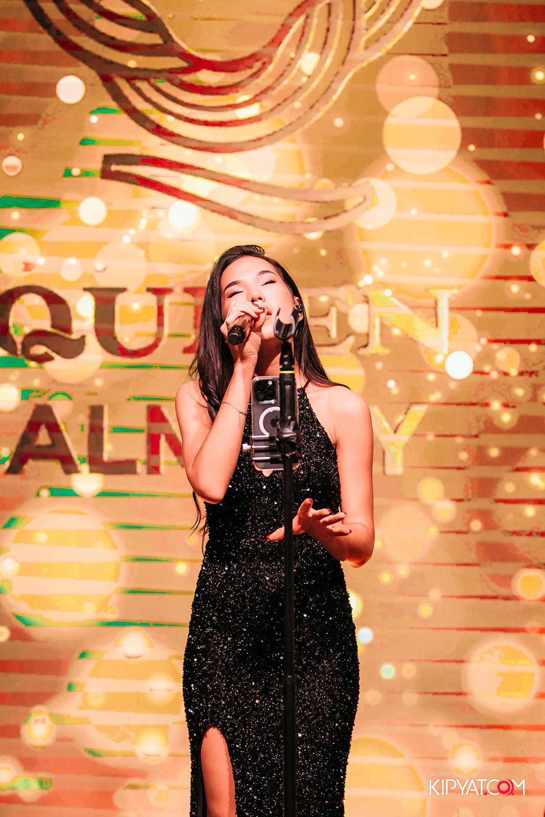 QUEEN. КИПЯТКОМ АЛМАТЫ!