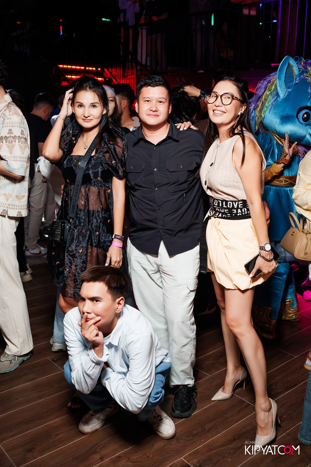 НОЧНОЙ КЛУБ ICON. КИПЯТКОМ АЛМАТЫ!